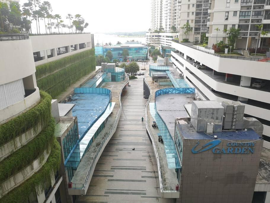 Country Garden Bay Point Homestay By Easyhomestay ยะโฮร์บาห์รู ภายนอก รูปภาพ